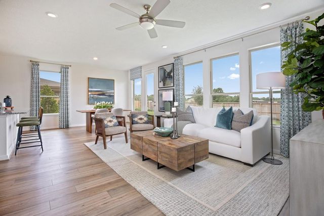 18307 Walnut Canopy Way, Tomball, TX 77377