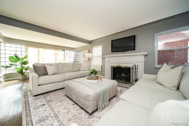 3164 OAKMAN Boulevard, Detroit, MI 48238