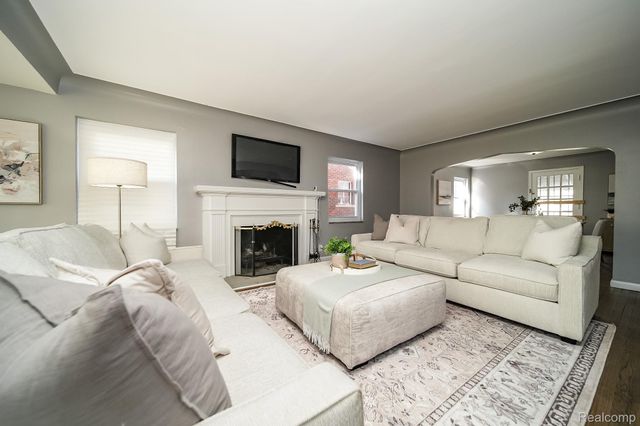 3164 OAKMAN Boulevard, Detroit, MI 48238