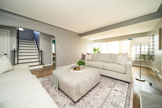 3164 OAKMAN Boulevard, Detroit, MI 48238