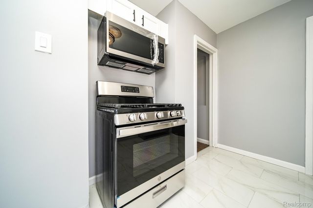 3164 OAKMAN Boulevard, Detroit, MI 48238