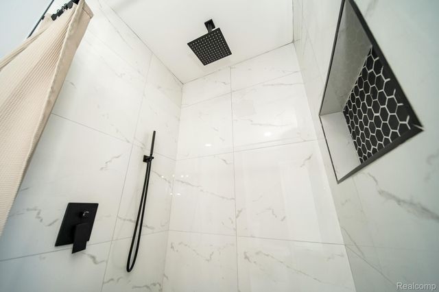 3164 OAKMAN Boulevard, Detroit, MI 48238