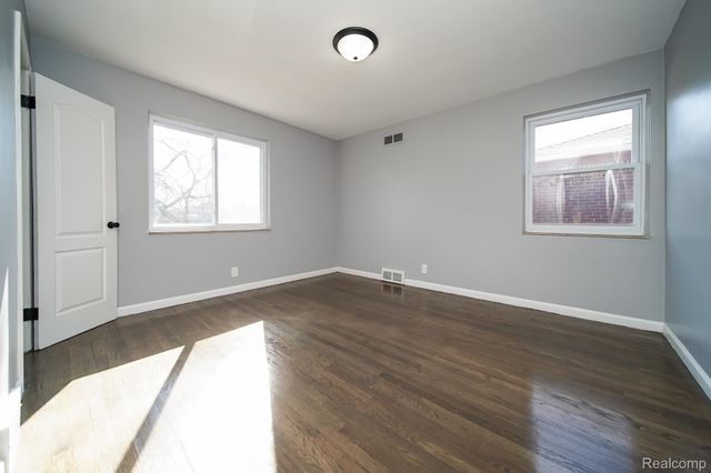 3164 OAKMAN Boulevard, Detroit, MI 48238