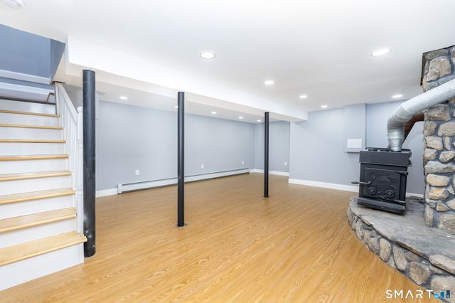 77R Old Stagecoach Road, Granby, CT 06035