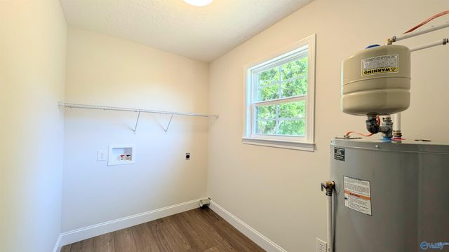 6383 Rocky Ford Road, Hokes Bluff, AL 35903