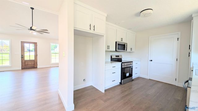 6383 Rocky Ford Road, Hokes Bluff, AL 35903