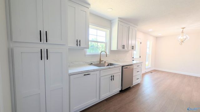 6383 Rocky Ford Road, Hokes Bluff, AL 35903