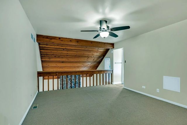 719 Wakefield Road, Gurnee, IL 60031