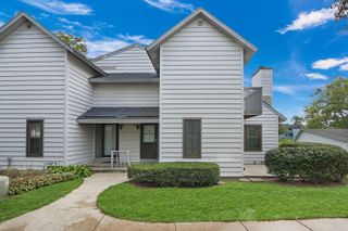 719 Wakefield Road, Gurnee, IL 60031
