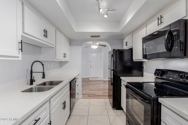 10444 N 69TH Street 206, Paradise Valley, AZ 85253