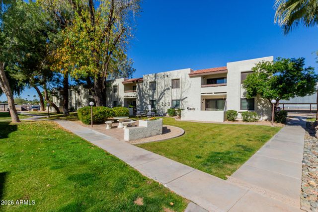 10444 N 69TH Street 206, Paradise Valley, AZ 85253