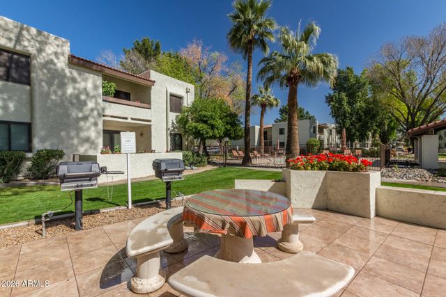 10444 N 69TH Street 206, Paradise Valley, AZ 85253