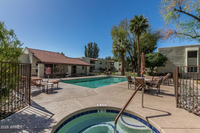 10444 N 69TH Street 206, Paradise Valley, AZ 85253