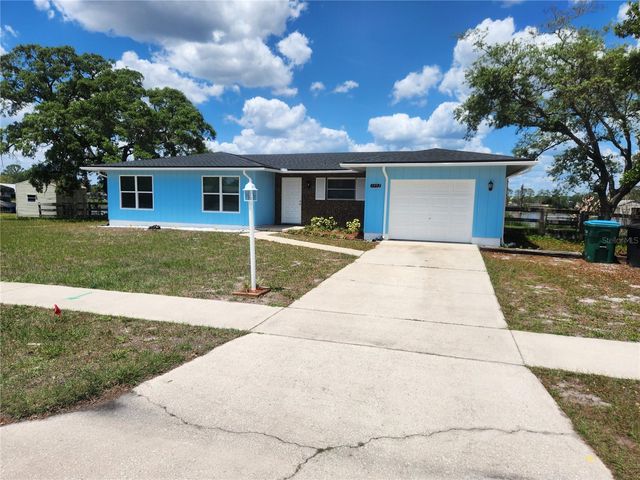 1952 ENGLISH DRIVE, Deltona, FL 32738