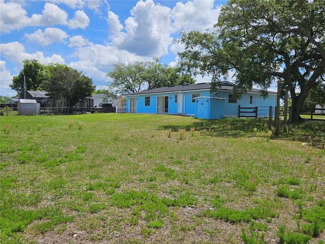 1952 ENGLISH DRIVE, Deltona, FL 32738