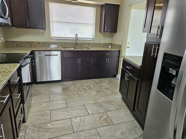 1952 ENGLISH DRIVE, Deltona, FL 32738