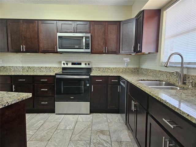 1952 ENGLISH DRIVE, Deltona, FL 32738