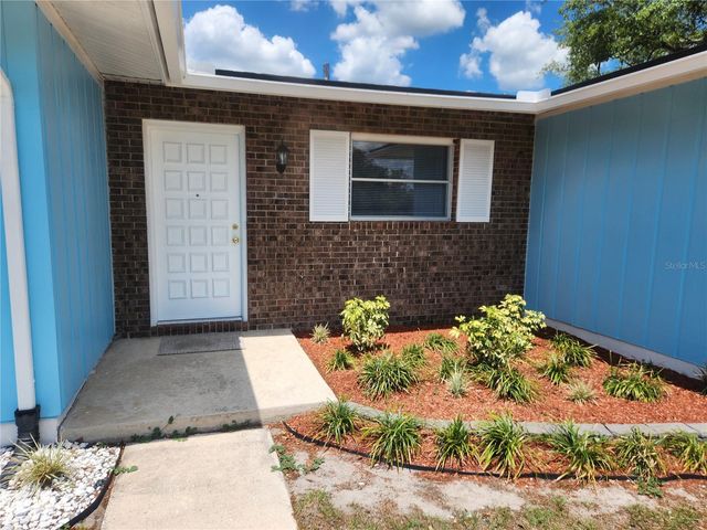 1952 ENGLISH DRIVE, Deltona, FL 32738