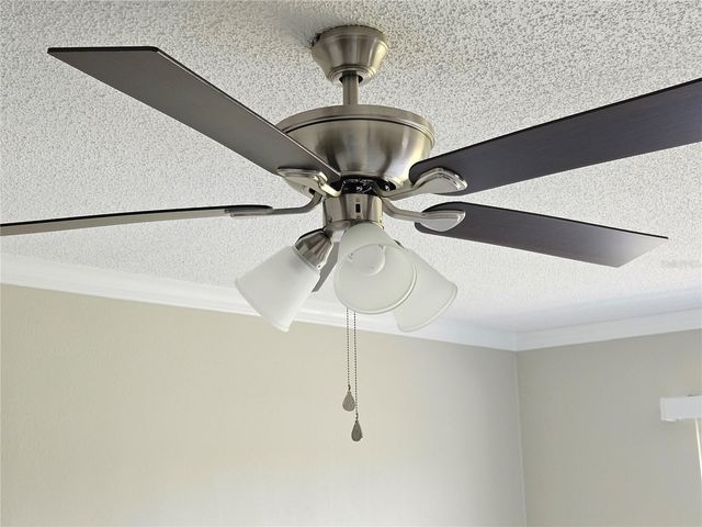 1952 ENGLISH DRIVE, Deltona, FL 32738