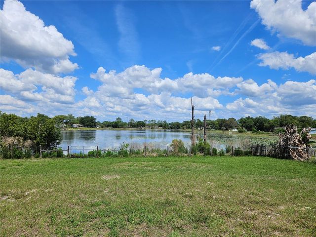 1952 ENGLISH DRIVE, Deltona, FL 32738