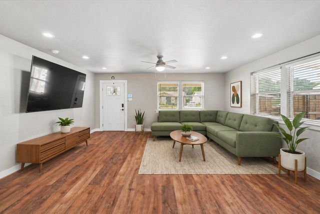 10011 Mill Valley Lane, Dallas, TX 75217