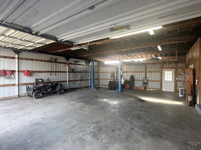 2831 Overton Rd, Pueblo, CO 81008