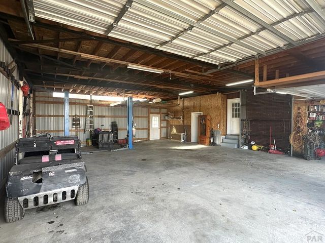 2831 Overton Rd, Pueblo, CO 81008