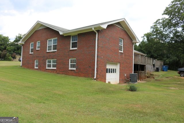 1352 Fairview Road, Stockbridge, GA 30281