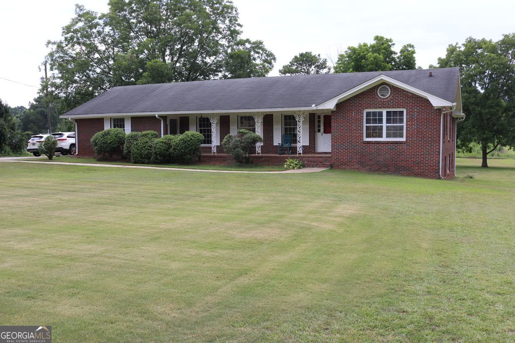 1352 Fairview Road, Stockbridge, GA 30281