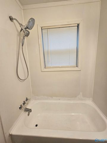 2708 NW Cave Avenue, Huntsville, AL 35810