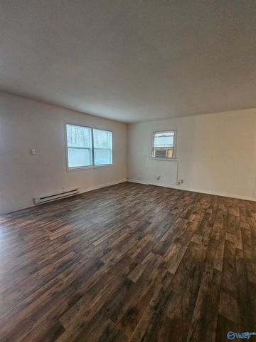 2708 NW Cave Avenue, Huntsville, AL 35810