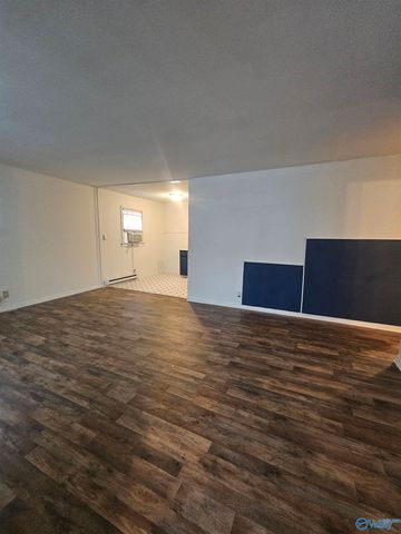 2708 NW Cave Avenue, Huntsville, AL 35810