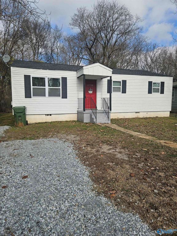2708 NW Cave Avenue, Huntsville, AL 35810