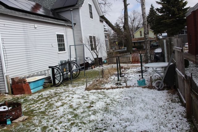 5758 St Joseph Avenue, Stevensville, MI 49127