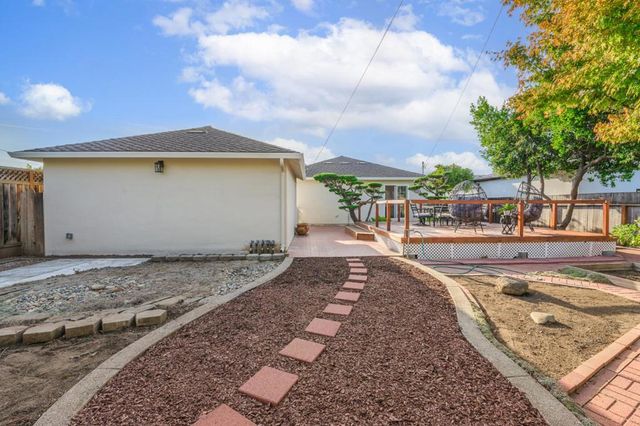 1157 Fairfield Avenue, Santa Clara, CA 95050