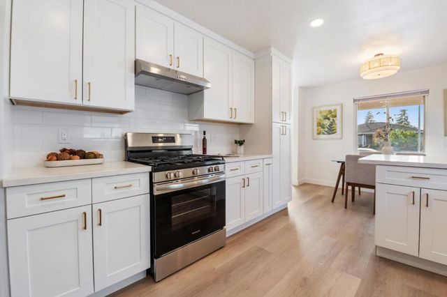 1157 Fairfield Avenue, Santa Clara, CA 95050