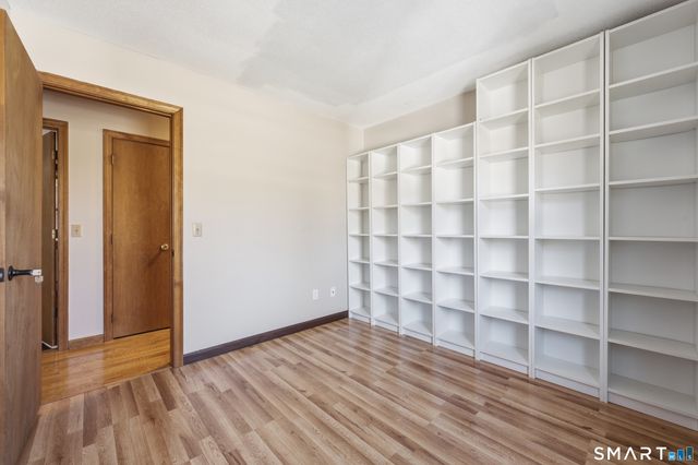 282 Pearl Street, Seymour, CT 06483