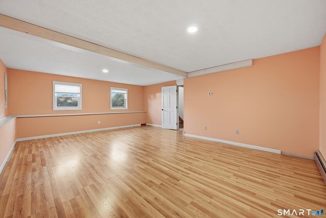 282 Pearl Street, Seymour, CT 06483