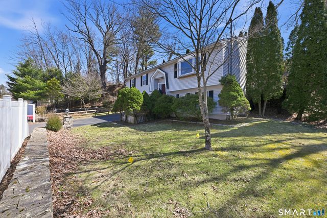 282 Pearl Street, Seymour, CT 06483