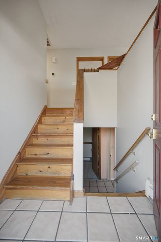 282 Pearl Street, Seymour, CT 06483