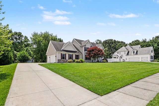 2768 Sanctuary Drive, Stevensville, MI 49127