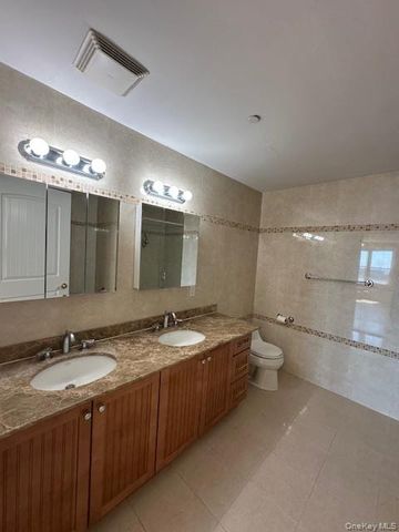 125 E Broadway 606, Long Beach, NY 11561