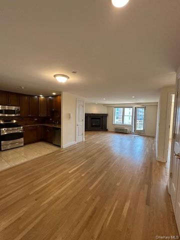 125 E Broadway 606, Long Beach, NY 11561