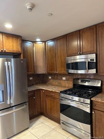 125 E Broadway 606, Long Beach, NY 11561