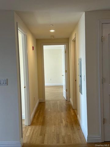 125 E Broadway 606, Long Beach, NY 11561