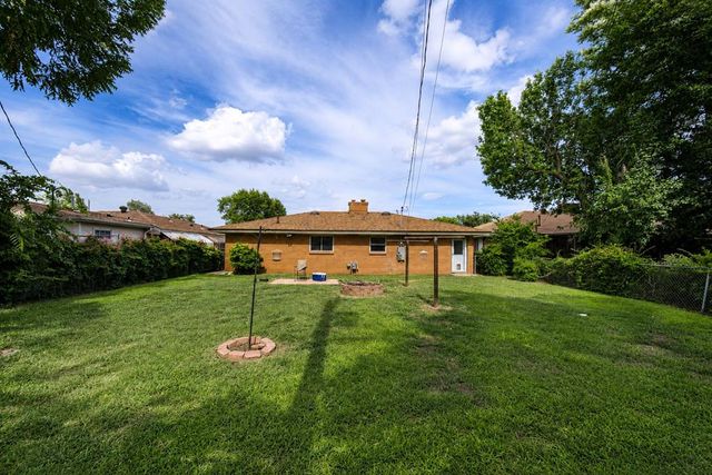 1513 N Nicklas Avenue, Oklahoma City, OK 73127