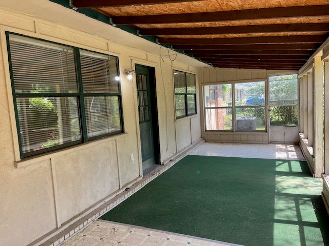 2106 E 15th Street, Russellville, AR 72802