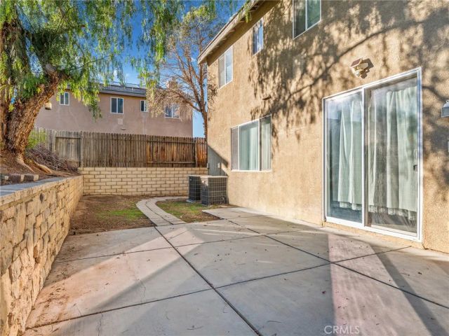 13802 Goldfinch Court, Victorville, CA 92394