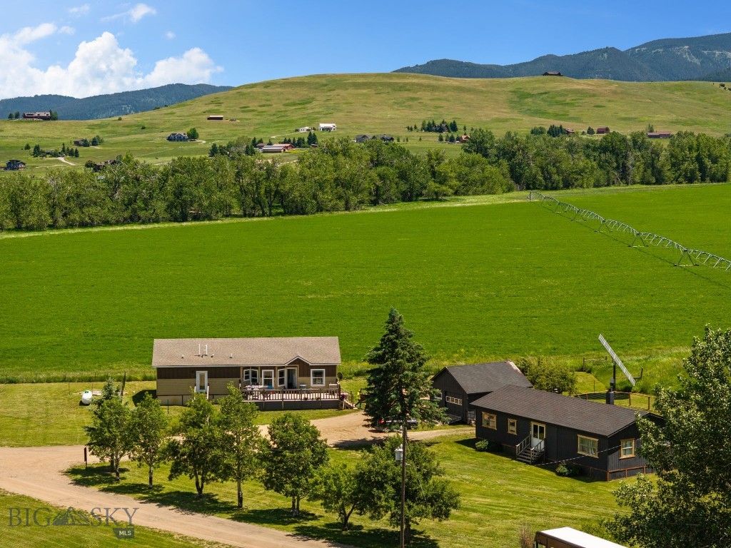 72652 Gallatin Road, Gallatin Gateway, MT 59730 photo 5