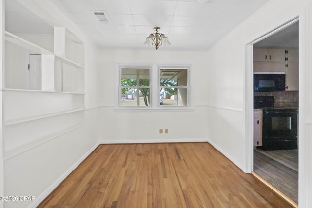 4274 2nd Avenue, Marianna, FL 32446